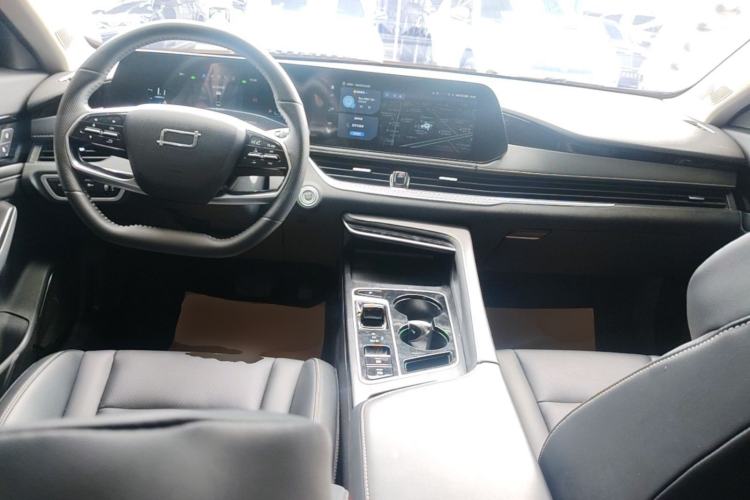 Used Bestune B70 2024 Fourth Generation 2.0T Lingyu Version Center Console