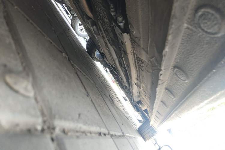 Used Bestune B70 2024 Dragon Edition 1.5T Leading Model Chassis Rear Right