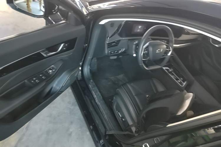 Used Bestune B70 2024 Fourth Generation 2.0T Lingyu Version Driver Seat