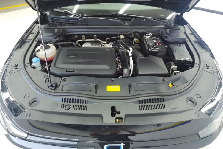 Used Bestune B70 2024 Dragon Edition 1.5T Leading Model Engine Bay