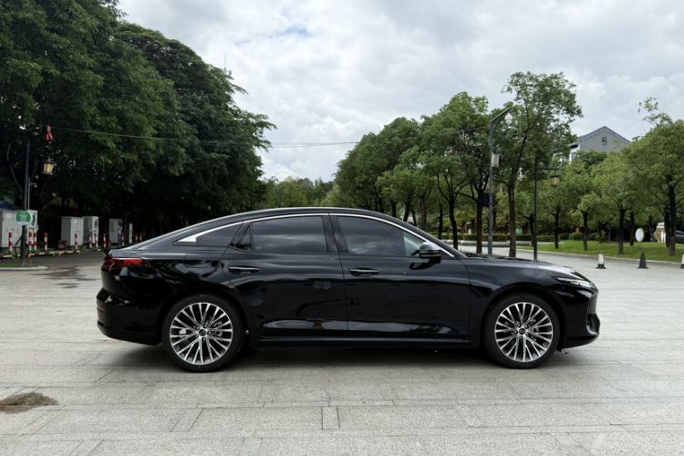 Used Bestune B70 2024 Dragon Edition 1.5T Leading Model Exterior 3