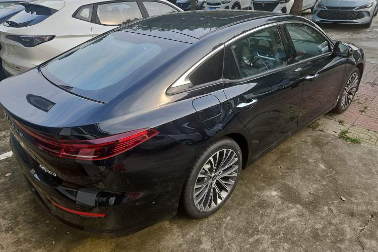 Used Bestune B70 2024 Dragon Edition 1.5T Leading Model Exterior 3