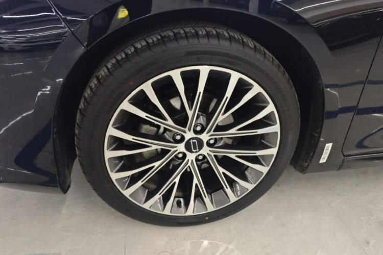 Used Bestune B70 2024 Dragon Edition 1.5T Leading Model Exterior 4