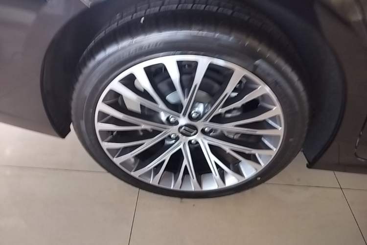 Used Bestune B70 2024 Dragon Edition 1.5T Leading Model Exterior 5