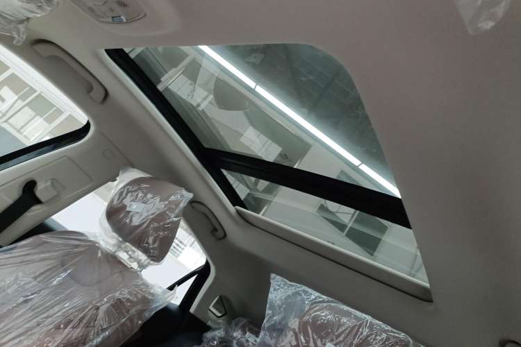 Used Bestune B70 2024 Dragon Edition 1.5T Leading Model Headliner