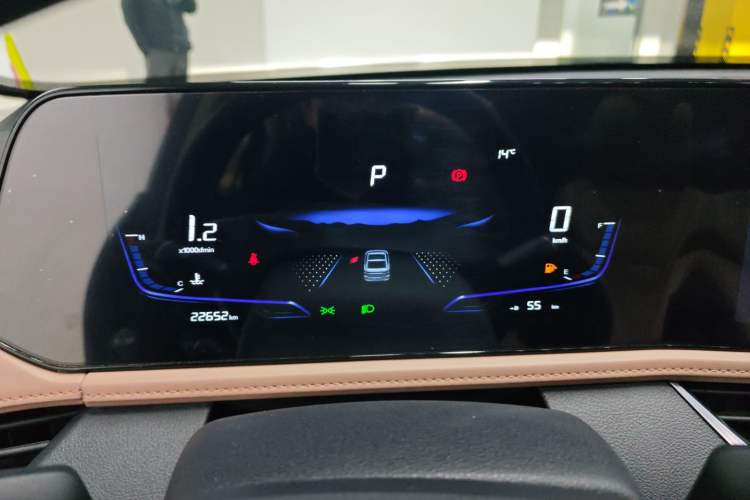 Used Bestune B70 2024 Dragon Edition 1.5T Leading Model Instrument Cluster