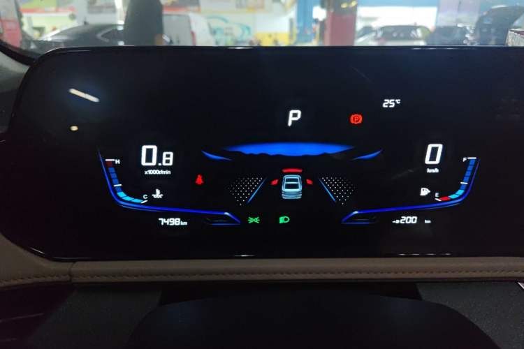 Used Bestune B70 2024 Dragon Edition 1.5T Leading Model Instrument Cluster