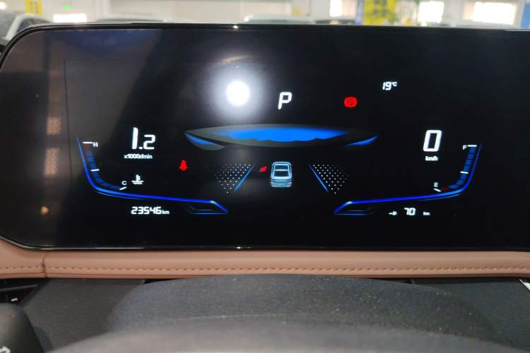 Used Bestune B70 2024 Dragon Edition 1.5T Leading Model Instrument Cluster