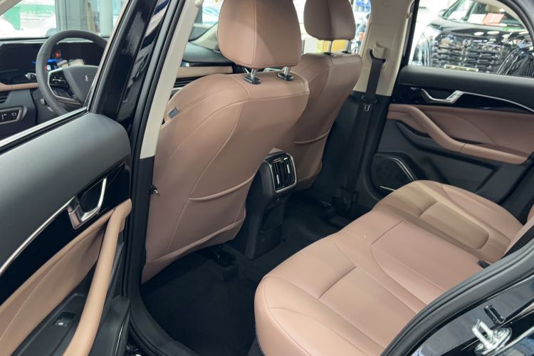 Used Bestune B70 2024 Dragon Edition 1.5T Leading Model Interior 2