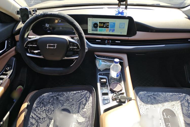 Used Bestune B70 2024 Dragon Edition 1.5T Leading Model Interior 2