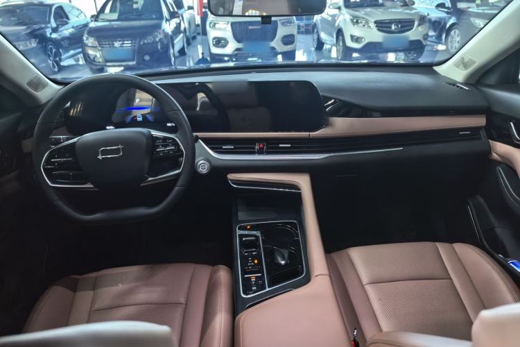 Used Bestune B70 2024 Dragon Edition 1.5T Leading Model Interior 3