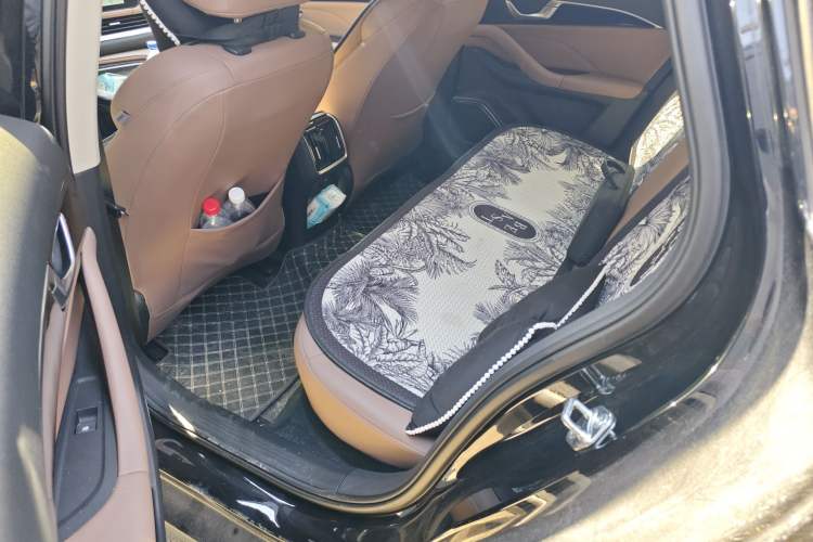 Used Bestune B70 2024 Dragon Edition 1.5T Leading Model Interior 4