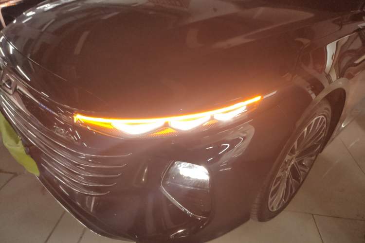 Used Bestune B70 2024 Dragon Edition 1.5T Leading Model Left Front Headlight