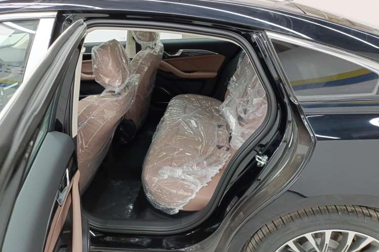Used Bestune B70 2024 Dragon Edition 1.5T Leading Model Left Rear Seat
