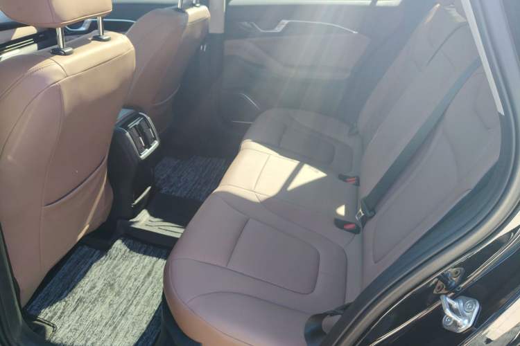 Used Bestune B70 2024 Dragon Edition 1.5T Leading Model Left Rear Seat