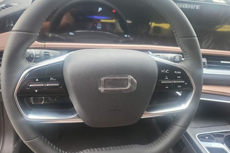 Used Bestune B70 2024 Dragon Edition 1.5T Leading Model Odometer Close Up