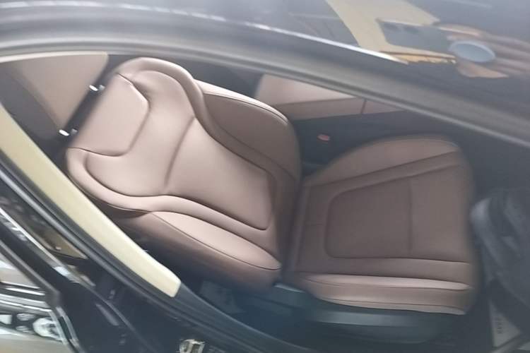 Used Bestune B70 2024 Dragon Edition 1.5T Leading Model Right Front Seat