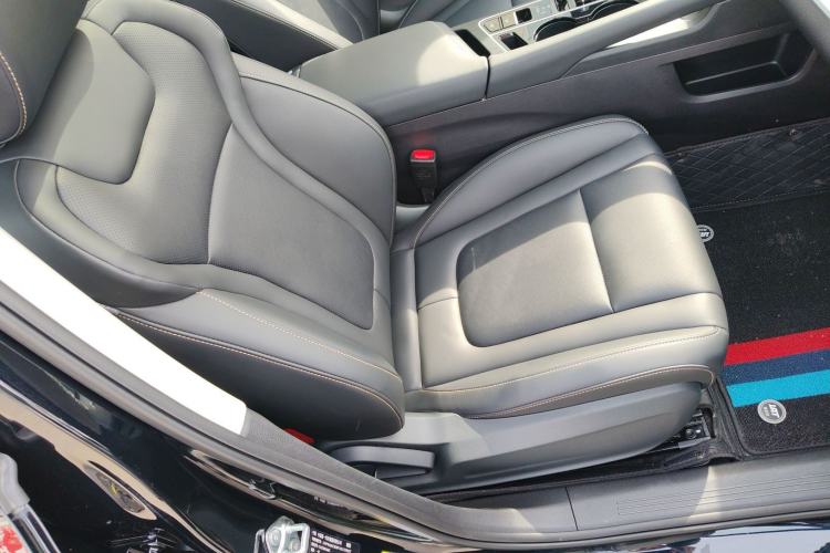 Used Bestune B70 2024 Fourth Generation 2.0T Lingyu Version Right Front Seat