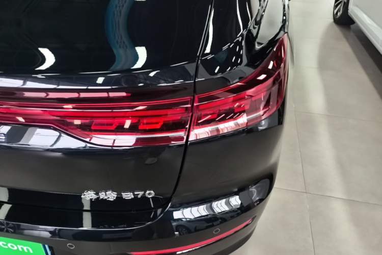 Used Bestune B70 2024 Dragon Edition 1.5T Leading Model Right Rear Taillight