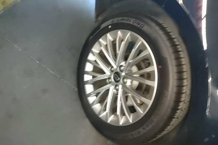 Used Bestune B70 2024 Fourth Generation 2.0T Lingyu Version Right Rear Wheel Hub
