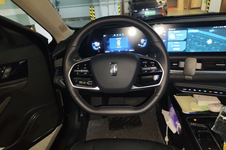 Used Bestune B70 2024 Dragon Edition 1.5T Leading Model Steering Wheel