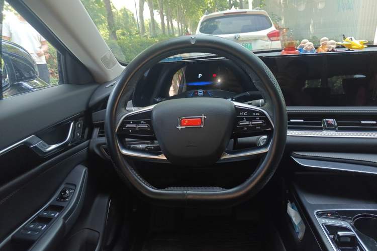 Used Bestune B70 2024 Dragon Edition 1.5T Leading Model Steering Wheel