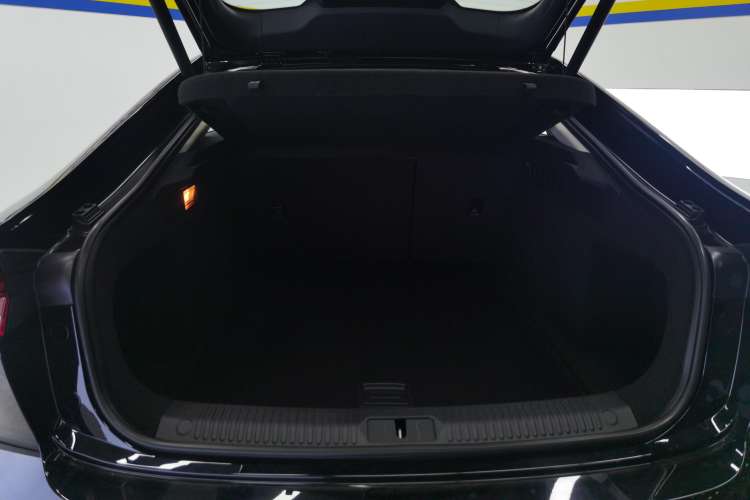 Used Bestune B70 2024 Dragon Edition 1.5T Leading Model Trunk