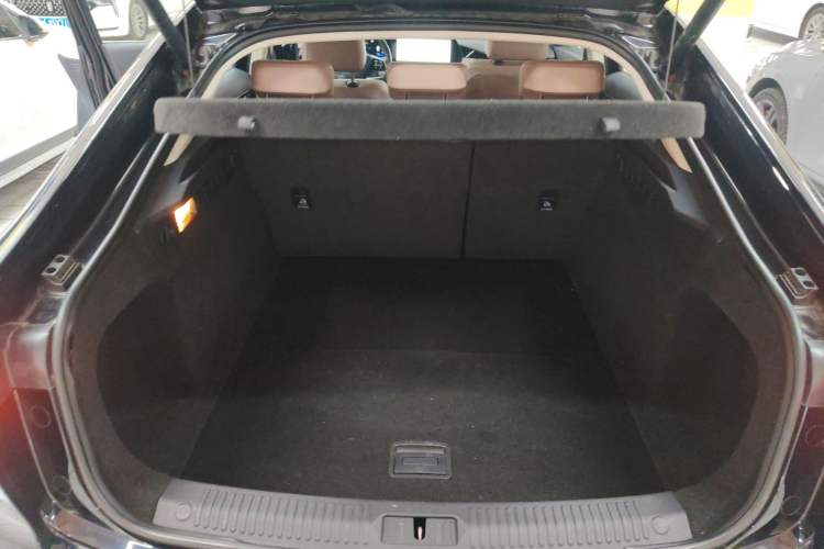 Used Bestune B70 2024 Dragon Edition 1.5T Leading Model Trunk