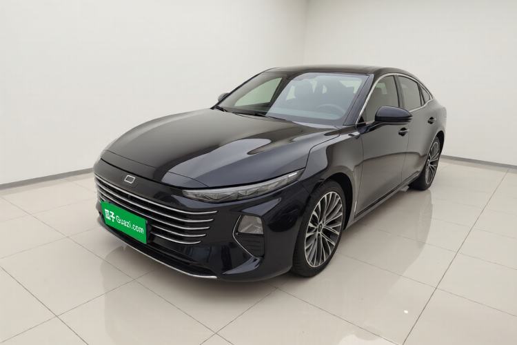 Bestune B70 2024 Dragon Edition 1.5T Leading Model - Pioneer