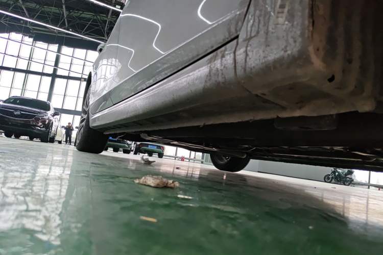 Used Bestune B70 2024 Dragon Edition 1.5T Leading Model Right Side Sill