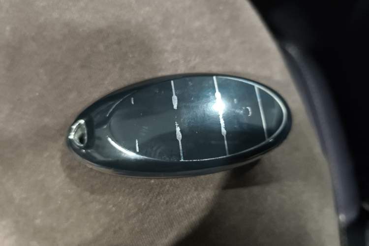 Used Bestune B70 2024 Dragon Edition 1.5T Leading Model Vehicle Key