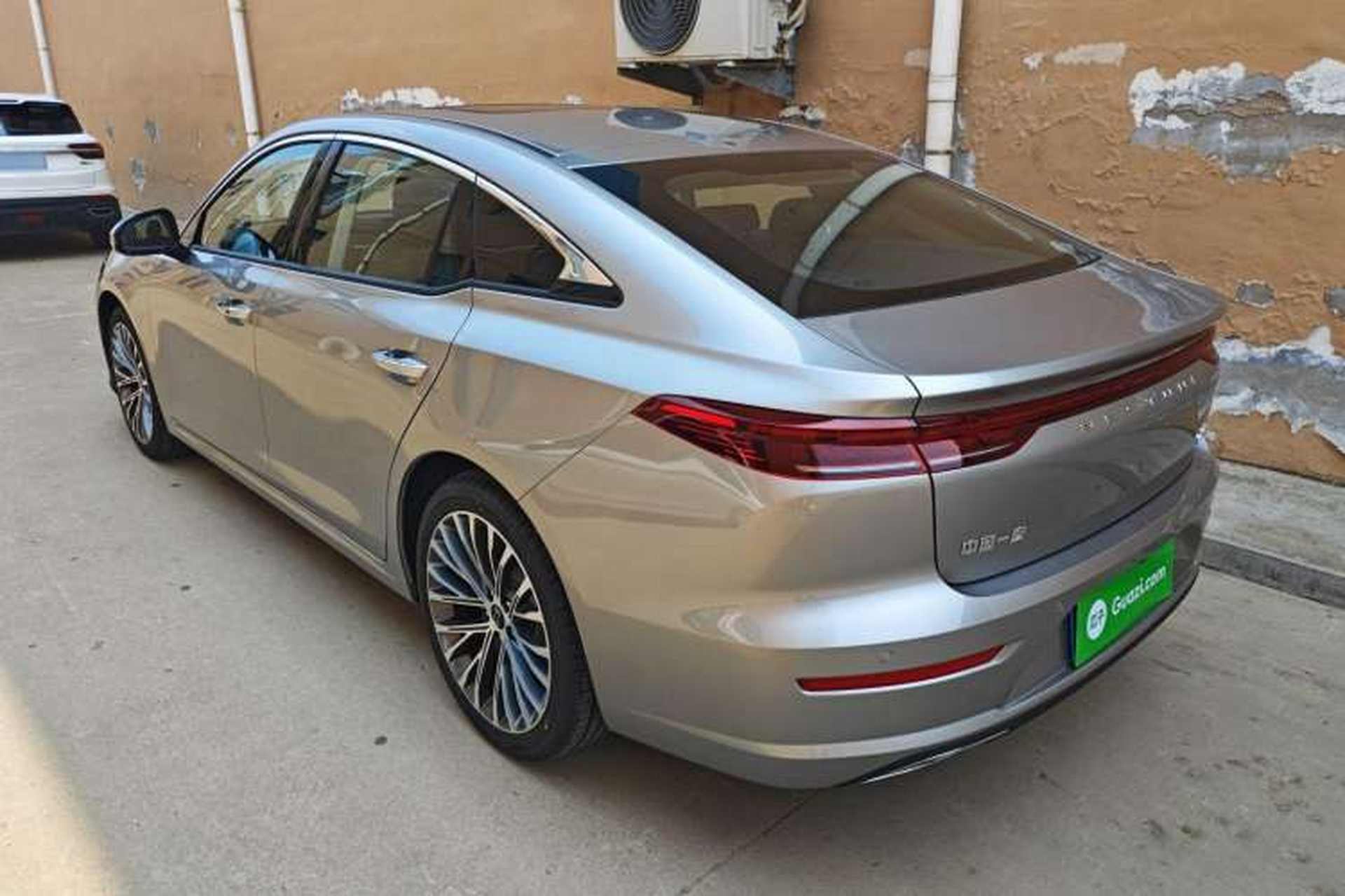 Used Bestune B70 2024 Dragon Edition 1.5T Leading Model Exterior 3
