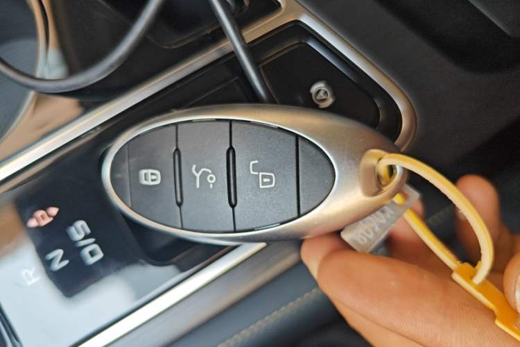 Used Bestune B70 2024 Dragon Edition 1.5T Leading Model Interior 1