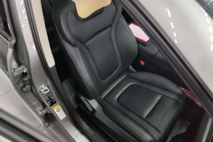 Used Bestune B70 2024 Fourth Generation 2.0T Lingyu Version Right Front Seat