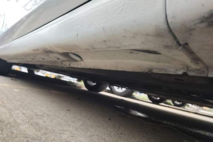 Used Bestune B70 2024 Fourth Generation 2.0T Lingyu Version Chassis Front Right