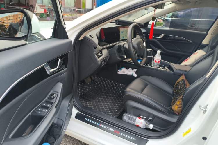 Used Bestune B70 2024 Dragon Edition 1.5T Leading Model Driver Seat