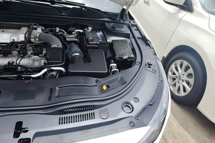 Used Bestune B70 2024 Fourth Generation 2.0T Lingyu Version Engine Bay Left
