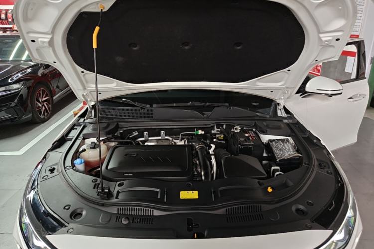 Used Bestune B70 2024 Dragon Edition 1.5T Leading Model Engine Bay