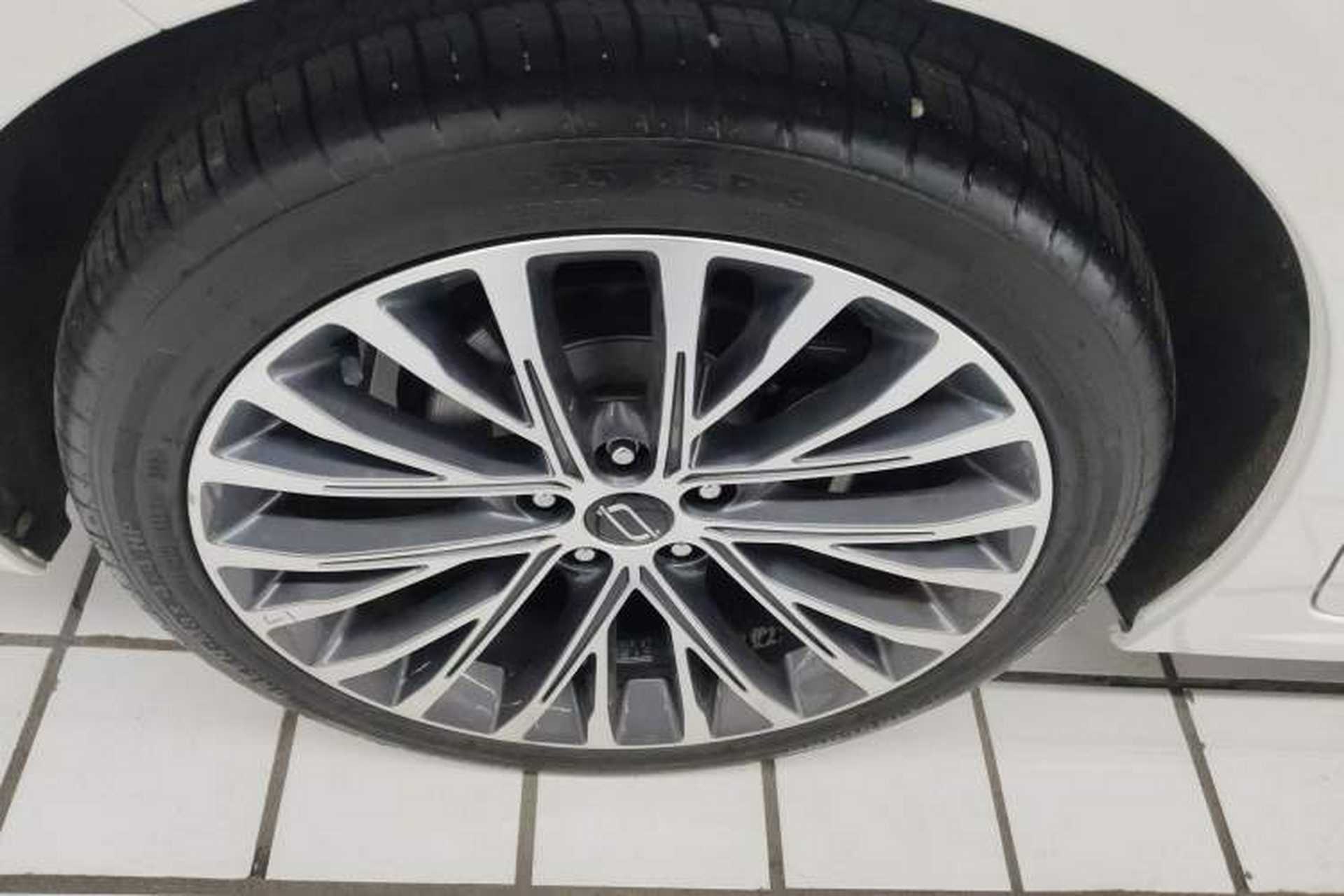 Used Bestune B70 2024 Dragon Edition 1.5T Leading Model Exterior 5