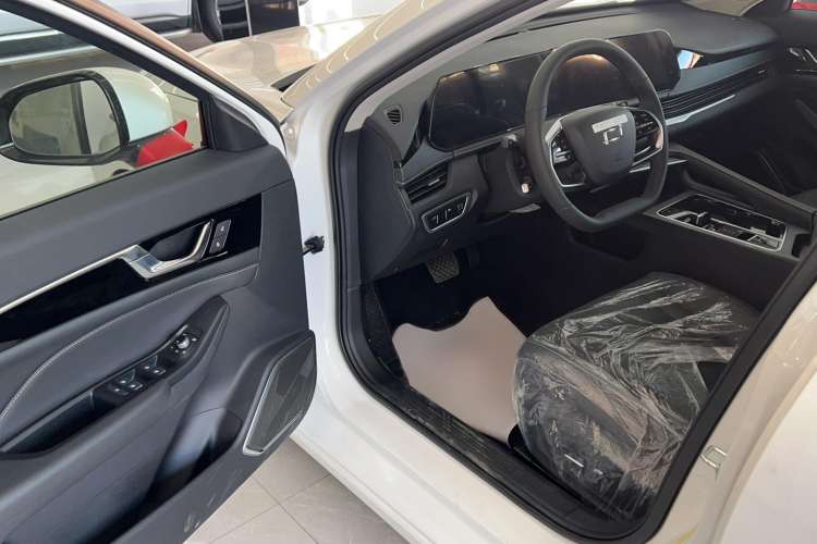 Used Bestune B70 2024 Fourth Generation 2.0T Lingyu Version Interior 2