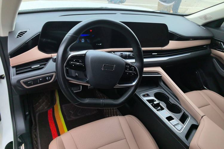 Used Bestune B70 2024 Dragon Edition 1.5T Leading Model Interior 3