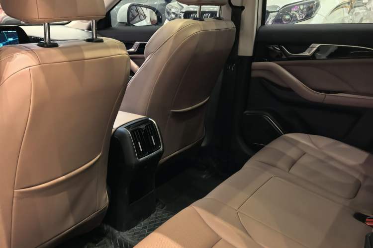 Used Bestune B70 2024 Dragon Edition 1.5T Leading Model Interior 3