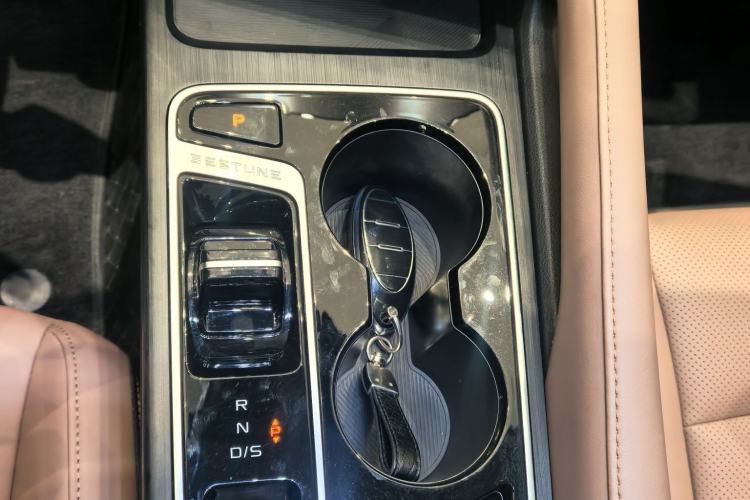 Used Bestune B70 2024 Dragon Edition 1.5T Leading Model Interior 5