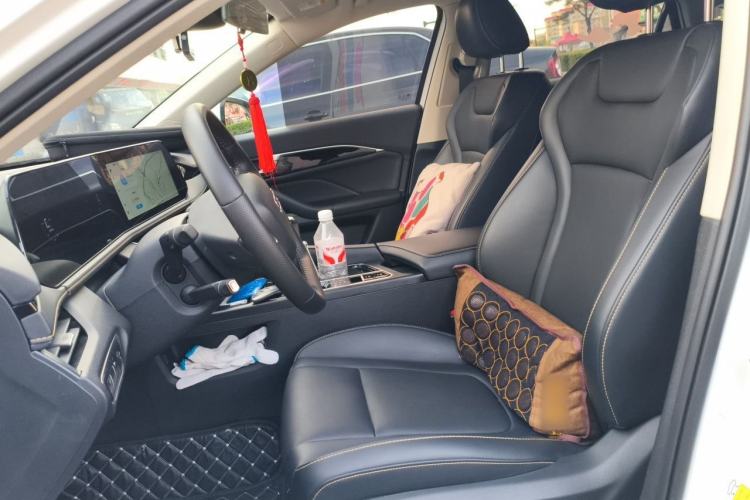 Used Bestune B70 2024 Dragon Edition 1.5T Leading Model Left Front Seat