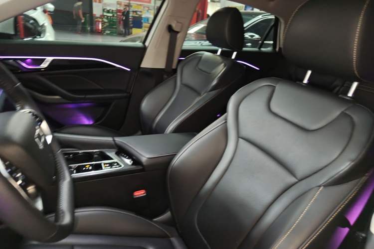Used Bestune B70 2024 Dragon Edition 1.5T Leading Model Left Front Seat