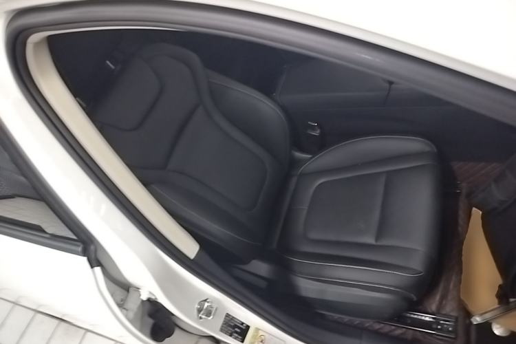 Used Bestune B70 2024 Dragon Edition 1.5T Leading Model Right Front Seat