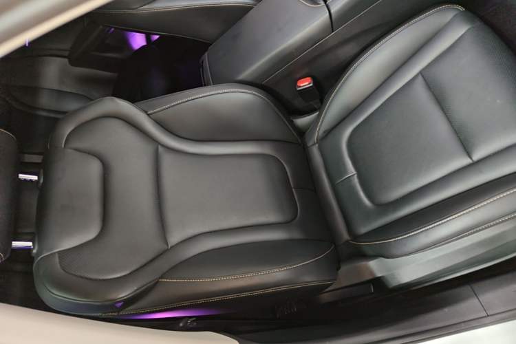 Used Bestune B70 2024 Dragon Edition 1.5T Leading Model Right Front Seat