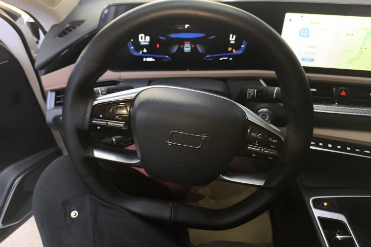 Used Bestune B70 2024 Dragon Edition 1.5T Leading Model Steering Wheel