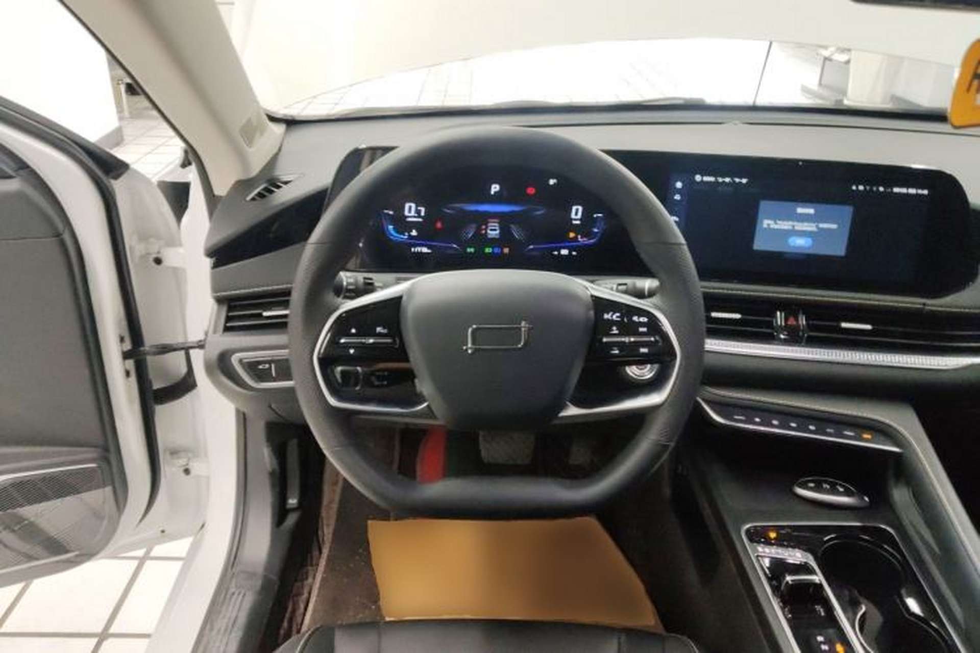 Used Bestune B70 2024 Dragon Edition 1.5T Leading Model Steering Wheel