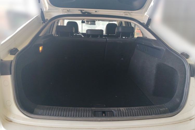 Used Bestune B70 2024 Fourth Generation 2.0T Lingyu Version Trunk